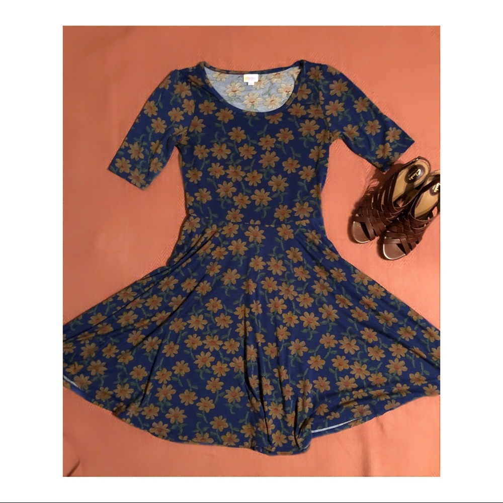 LulaRoe Nicole Dress